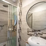 Capsule Ocean 2 Chambres- Billard - Jacuzzi - Netflix *