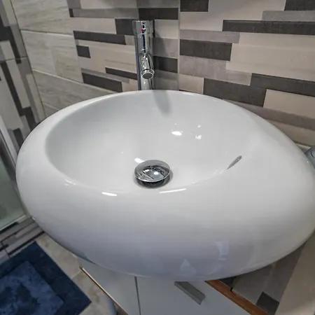 Apartman Capsule Ocean 2 Chambres- Billard - Jacuzzi - Netflix