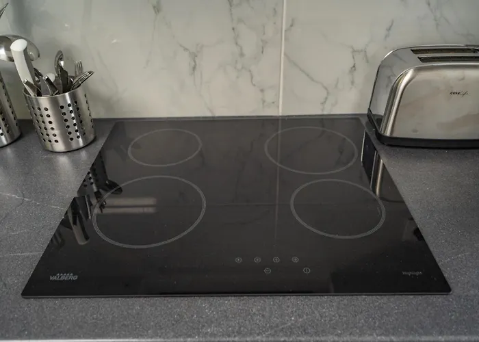 Capsule Ocean 2 Chambres- Billard - Jacuzzi - Netflix Daire *