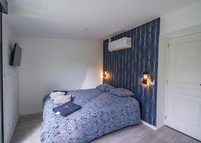 Appartement Capsule Océan 2 Chambres- Billard - Jacuzzi - Netflix