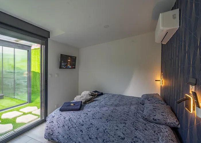 Appartement Capsule Océan 2 Chambres- Billard - Jacuzzi - Netflix