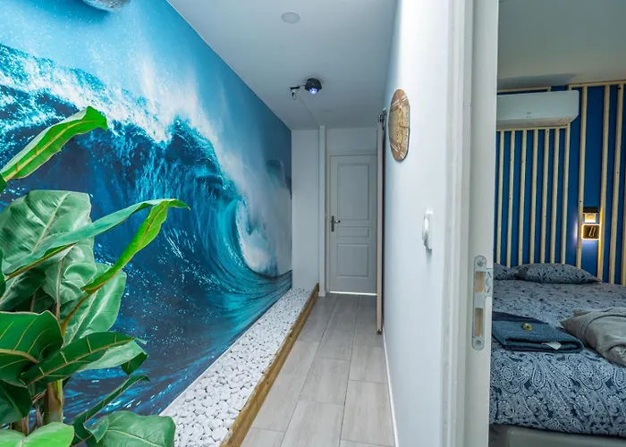 Daire Capsule Ocean 2 Chambres- Billard - Jacuzzi - Netflix Valenciennes